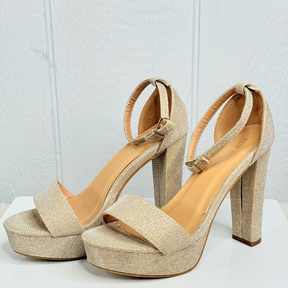 TOP Moda Women's Gold Platform Heels